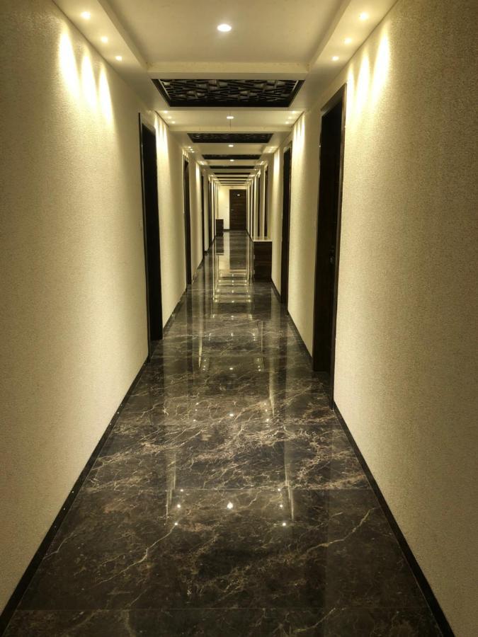 Hotel Circle Inn Ahmedabad Exteriör bild